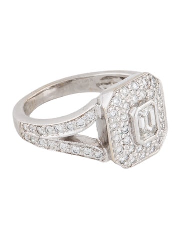 Kwiat Cocktail Ring 18K Diamond Halo 5.5