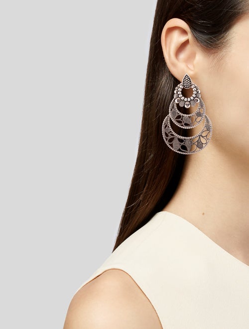 Lagos 3-Tier Chandler Drop Earrings