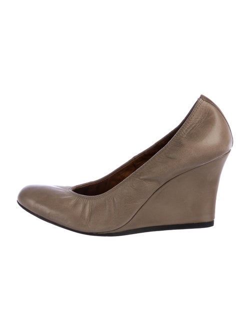 Lanvin Leather Pumps