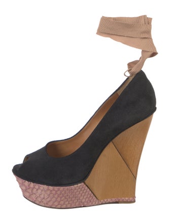 Lanvin Suede Grosgrain Trim Pumps