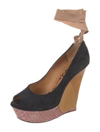 Lanvin Suede Grosgrain Trim Pumps