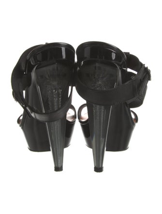 Lanvin Leather T-Strap Sandals