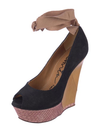 Lanvin Suede Grosgrain Trim Pumps