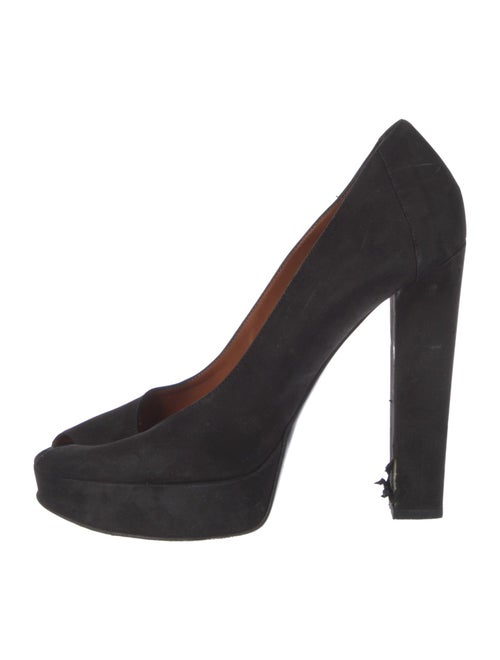 Lanvin Suede Pumps