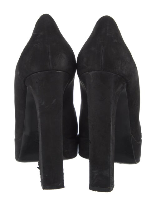 Lanvin Suede Pumps