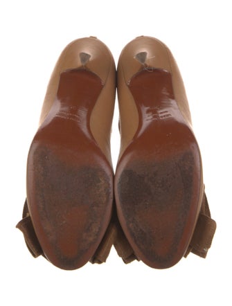 Lanvin Leather Bow Accents D'Orsay Pumps