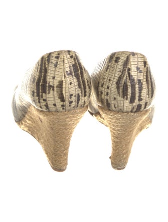 Lanvin Lizard Animal Print Pumps
