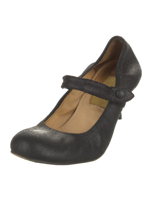 Lanvin Leather Pumps