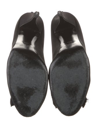 Lanvin Satin Bow Accents Pumps