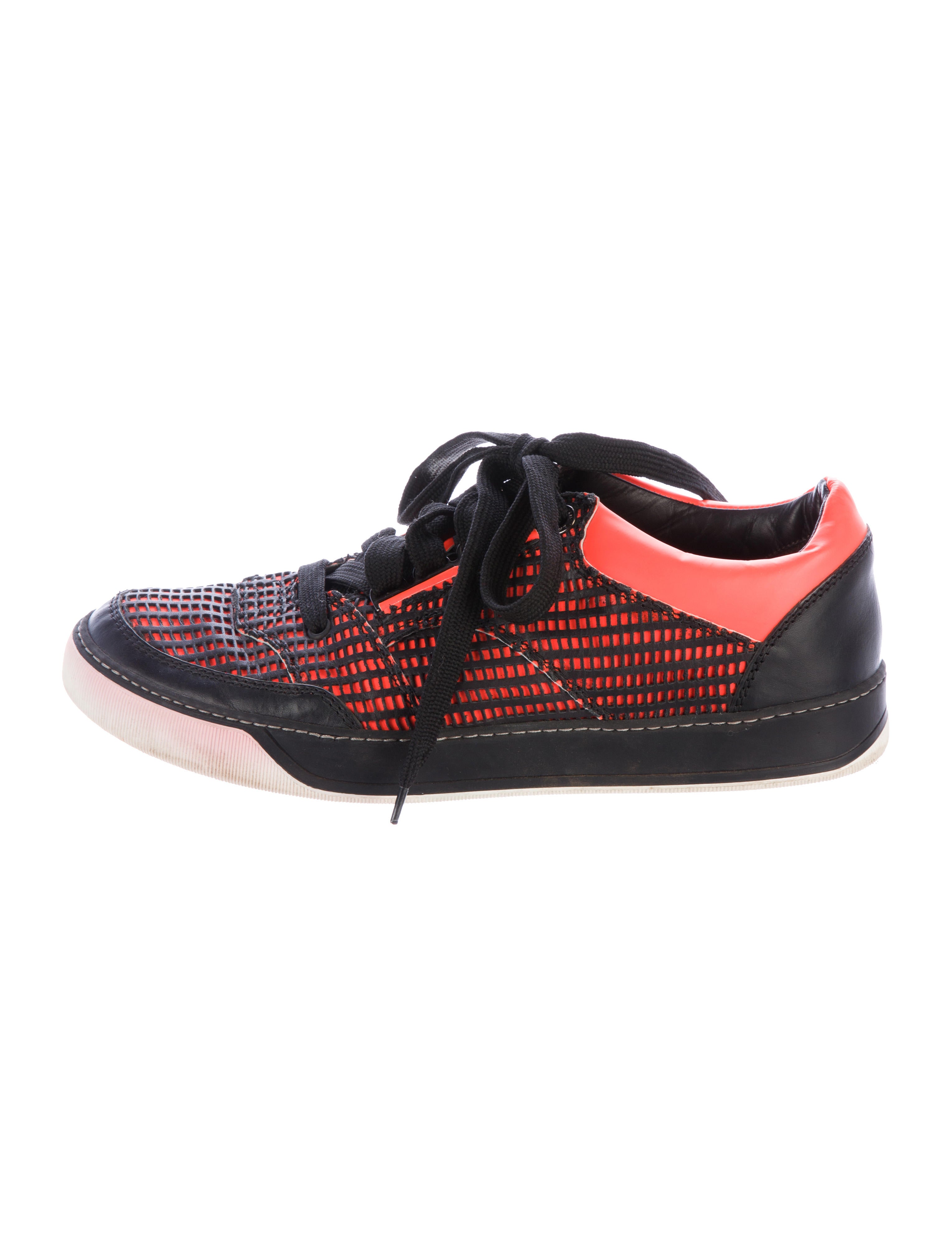 leather low top sneakers lanvin leather low top sneakers shoes lan61032 the leather low top sneakers lanvin leather low top sneakers shoes lan61032 the