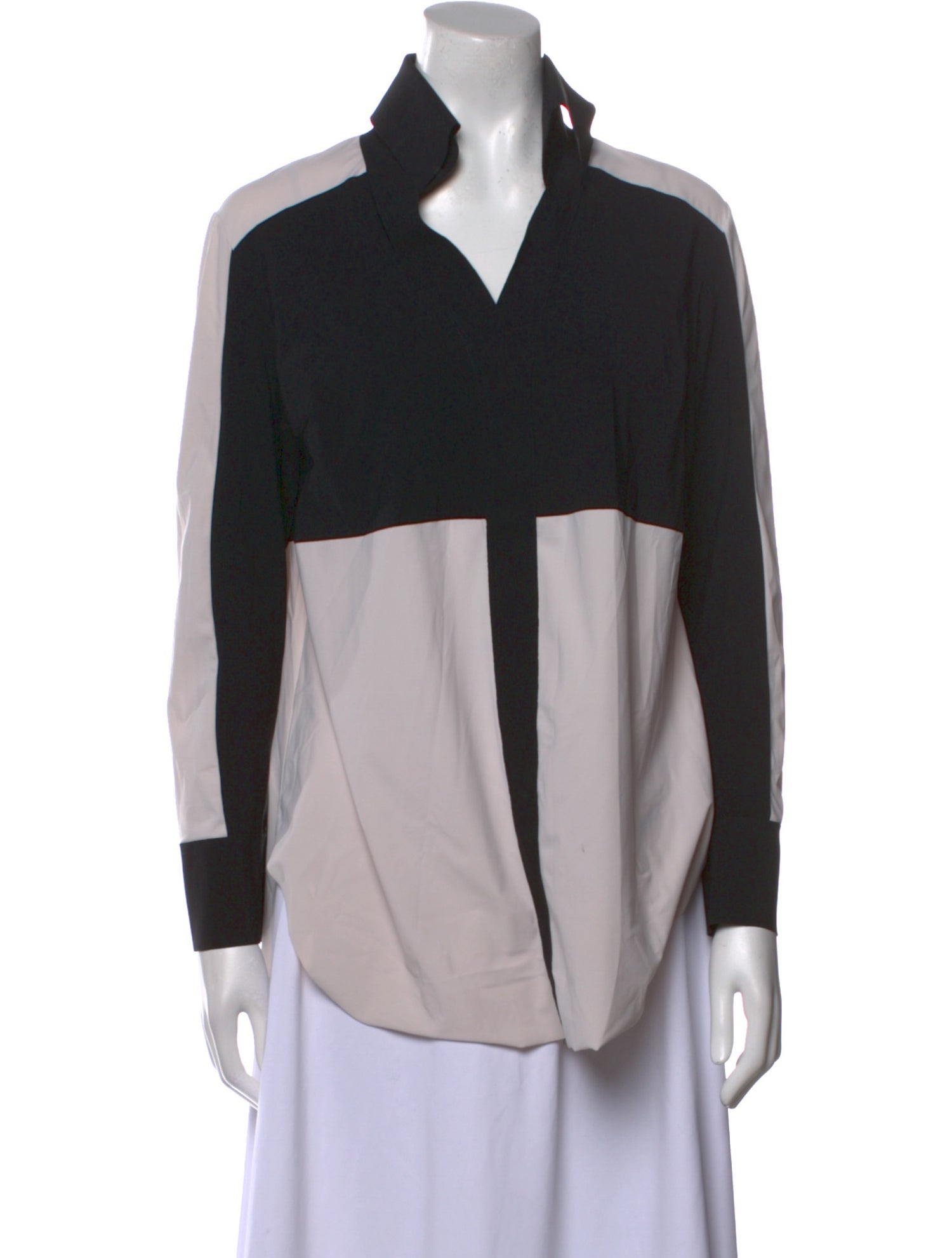 La Petite Robe di Chiara Boni V-Neck Long Sleeve Button-Up Top