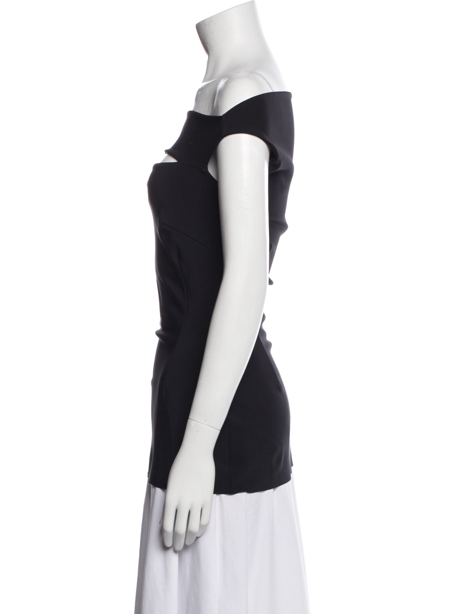 La Petite Robe di Chiara Boni Off-The-Shoulder Short Sleeve Top