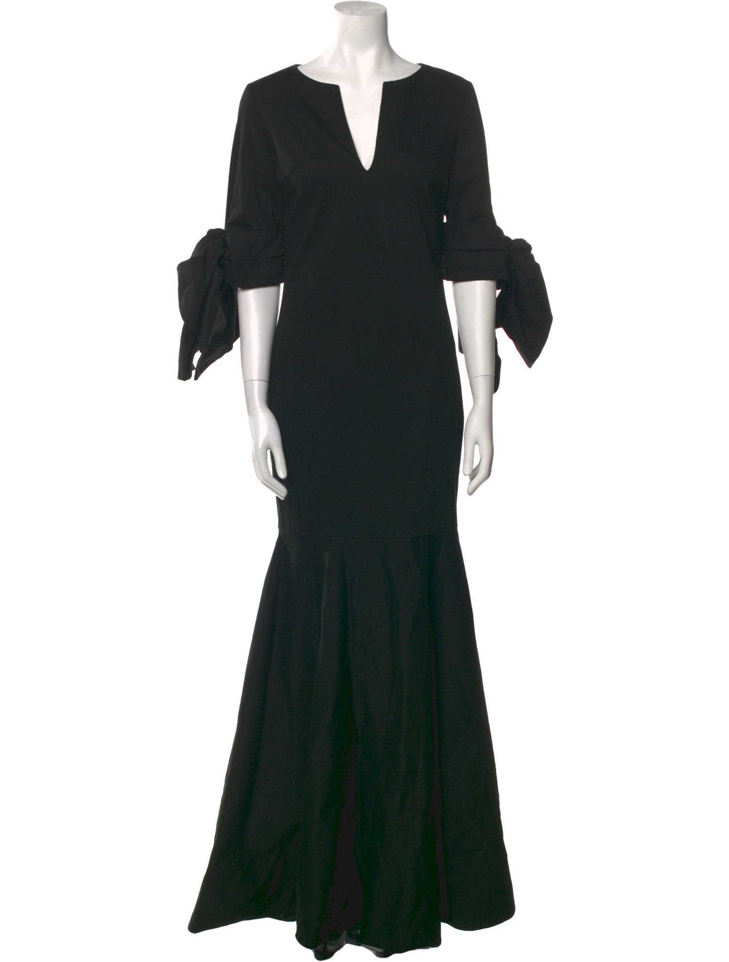 Leal Daccarett V-Neck Long Dress