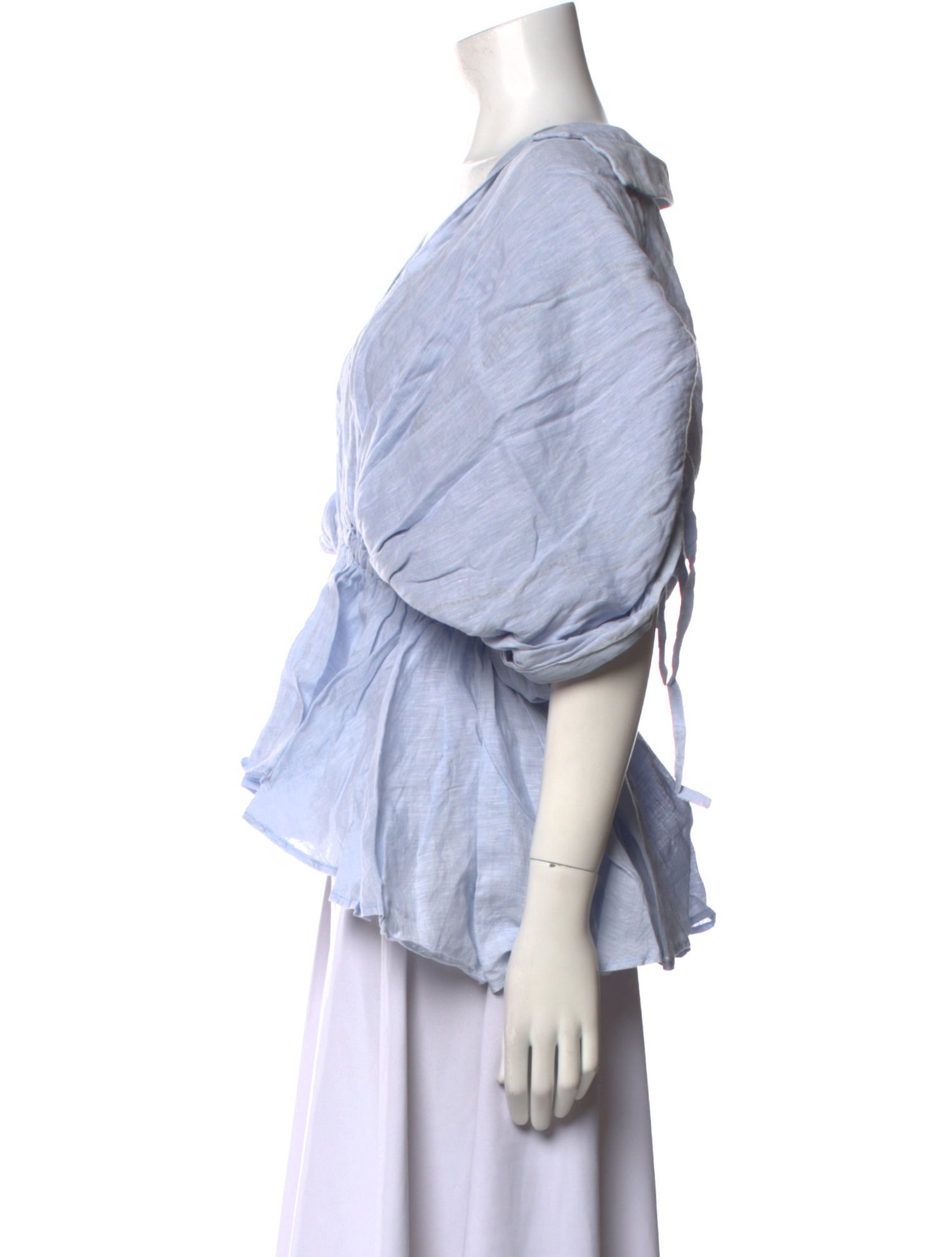 Leal Daccarett Three-Quarter Sleeve Crop Top