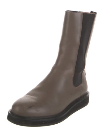 Legres Leather Chelsea Boots