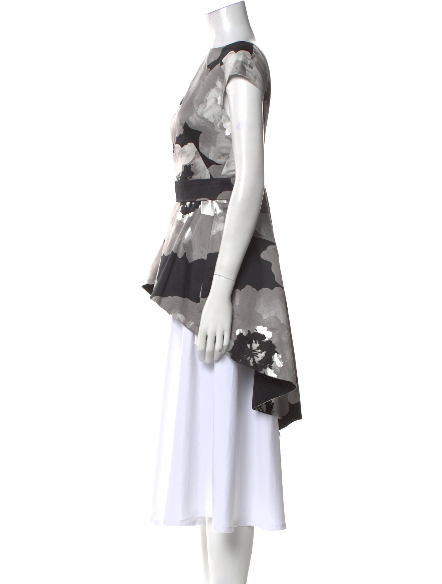 Lela Rose Floral Print Bateau Neckline Blouse