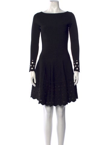 Pre-owned Lela Rose Bateau Neckline Mini Dress In Black
