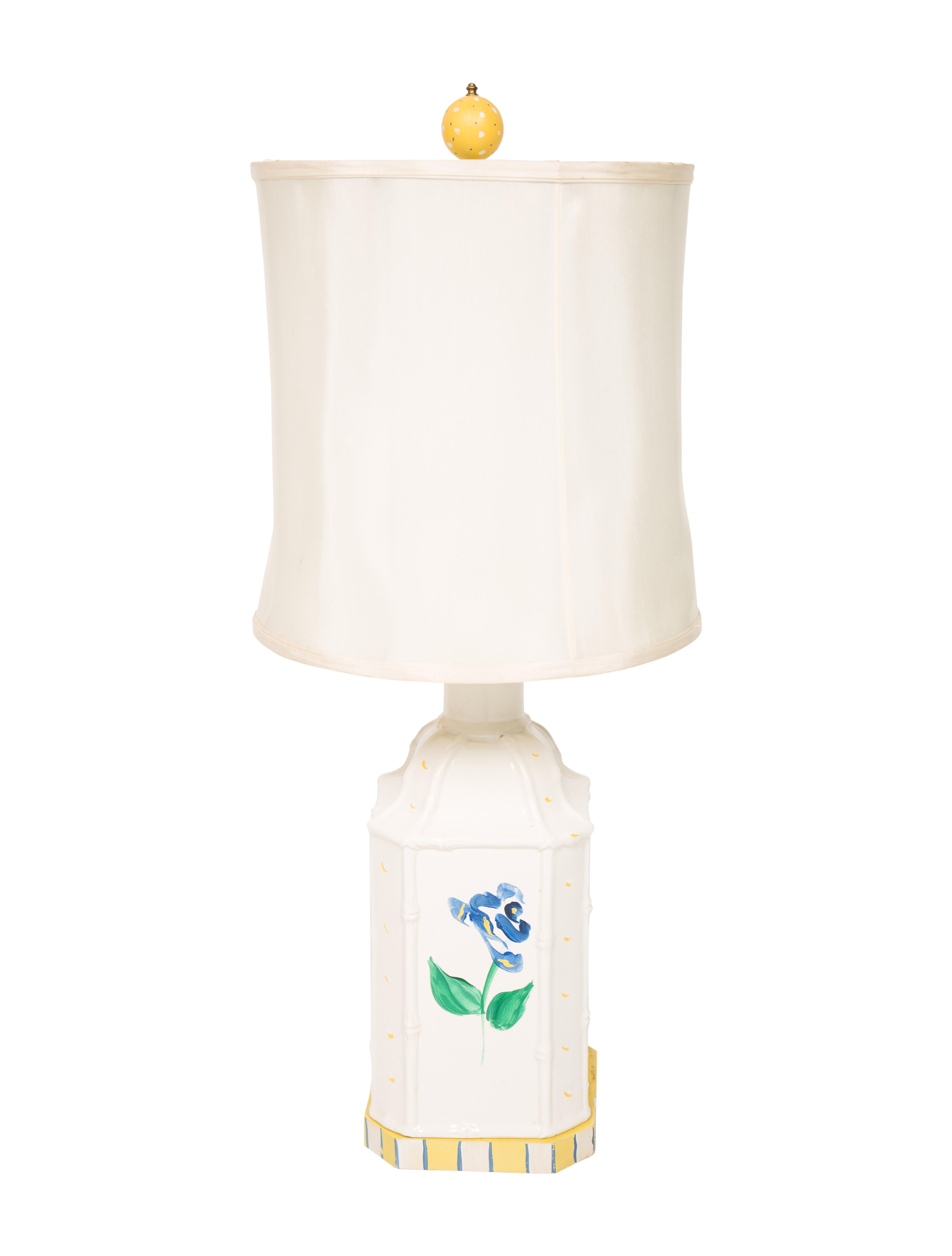 Hand Painted Porcelain Table Lamp Lighting Lghti20439 The Realreal Hand Painted Porcelain Table Lamp