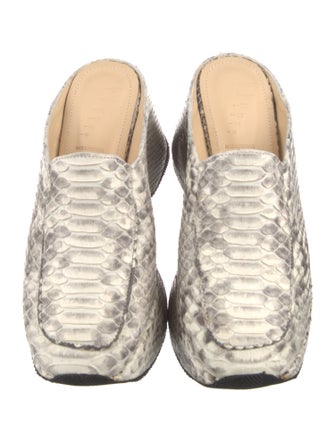 Linder Python Animal Print Slides
