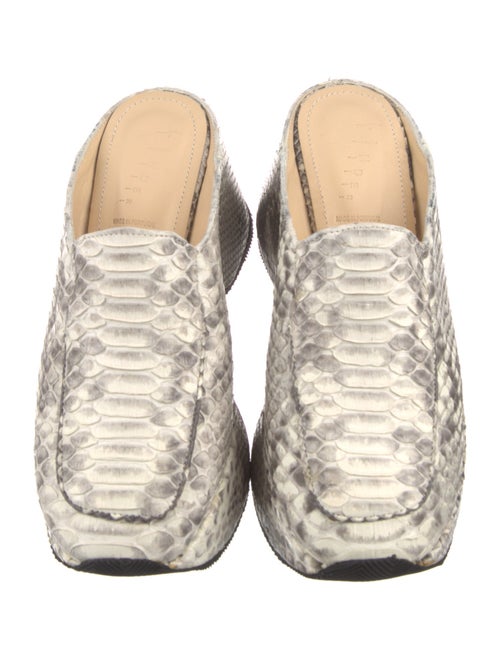 Linder Python Animal Print Slides