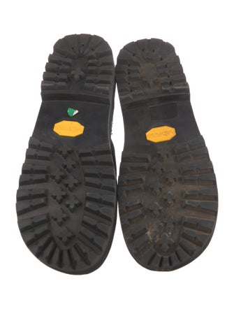 Linder Rubber Slides