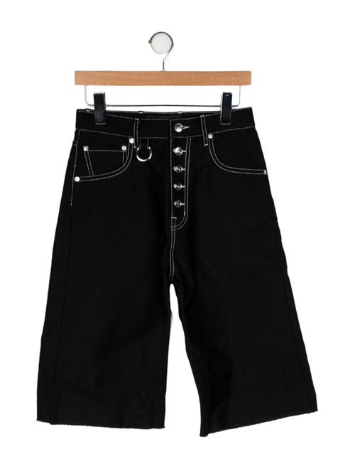 Linder Knee-Length Shorts