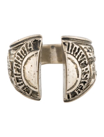 Linder Class Signet Ring