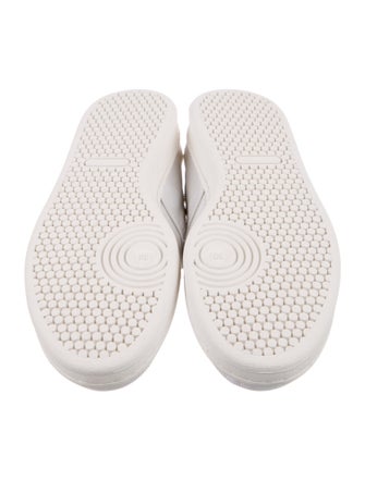 Linder Canvas Sneakers