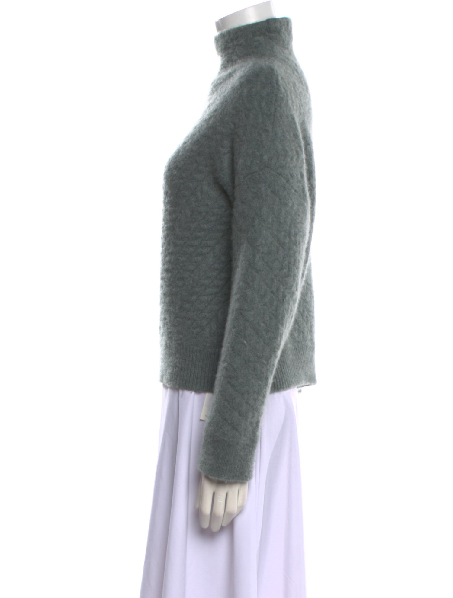 LOULOU Cashmere Turtleneck Sweater