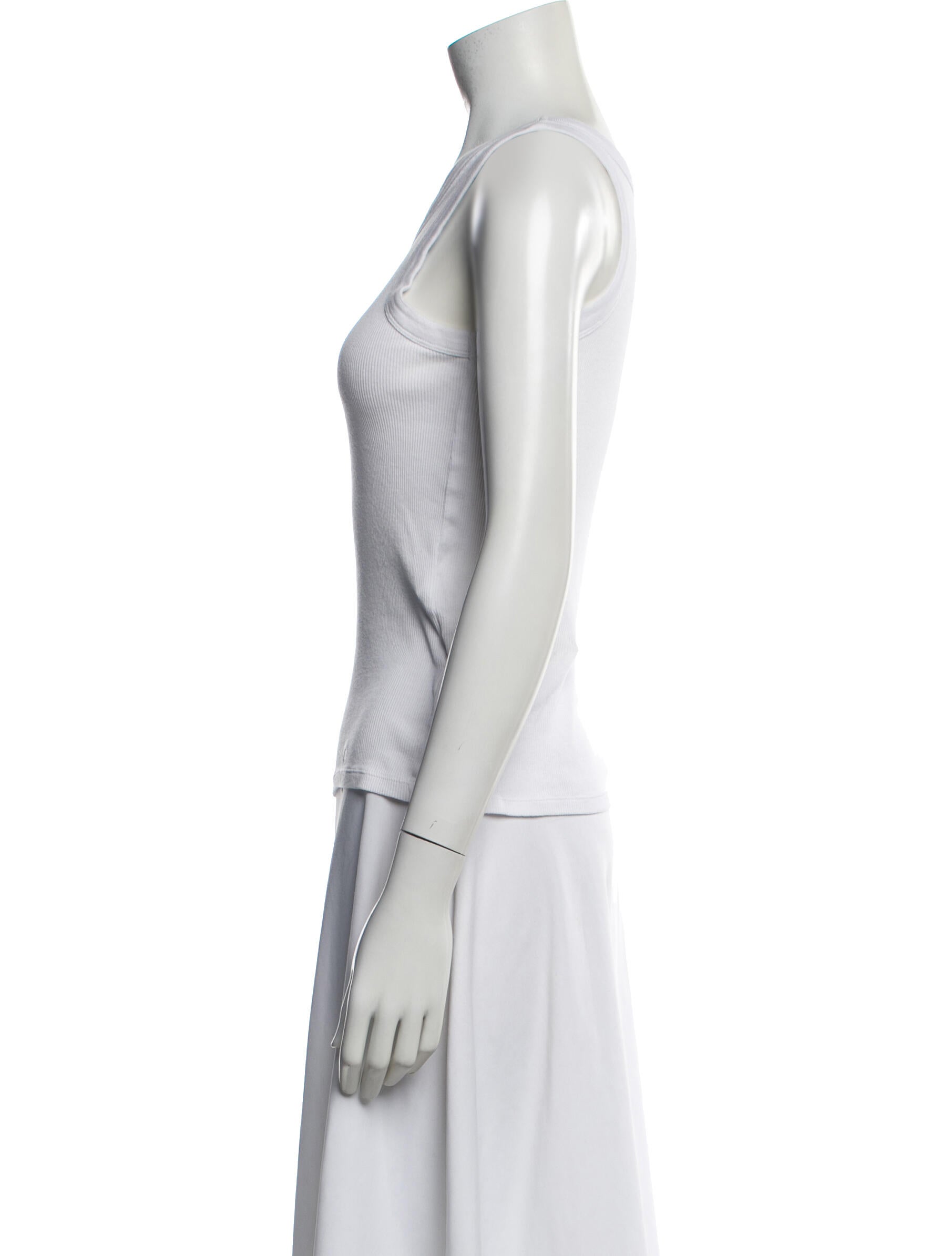 LOULOU Crew Neck Sleeveless Top