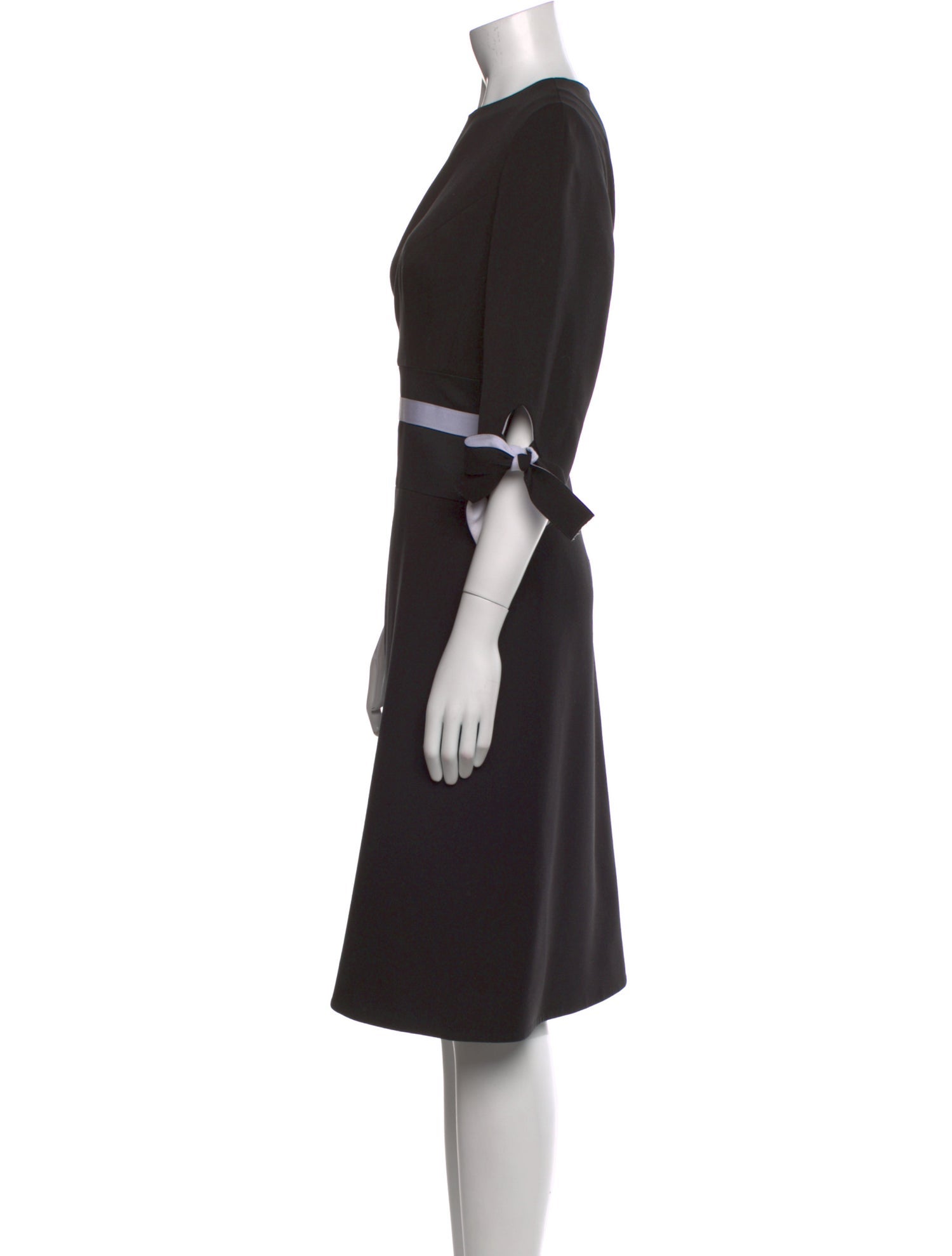 Lilia Stogova Crew Neck Knee-Length Dress
