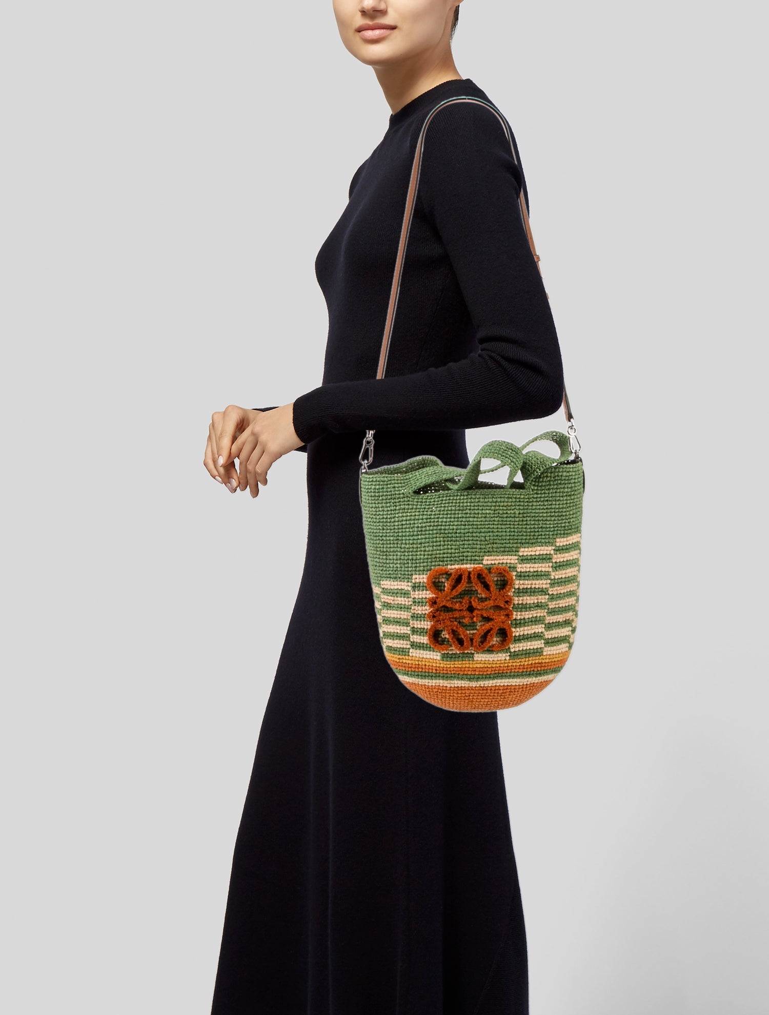 Loewe Paula's Ibiza Raffia Loewe Slit 2022