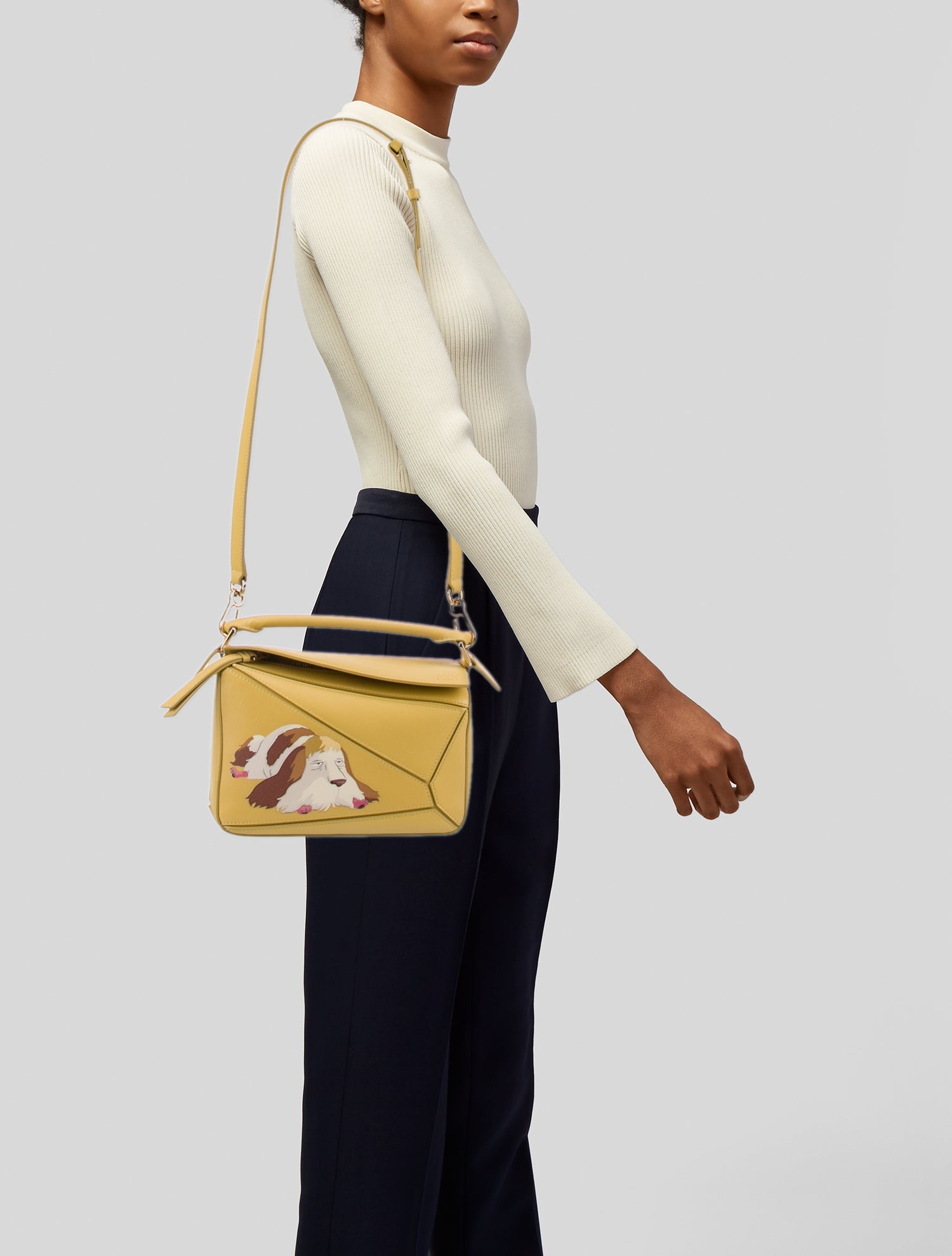 限定コラボ◆送料込【LOEWE x ジブリ】Heen Mini Puzzle Bag 限定コラボ◇送料込【LOEWE x ジブリ】Heen Mini Puzzle Bag
