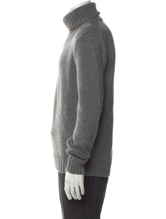 Loro Piana Cashmere Turtleneck Pullover