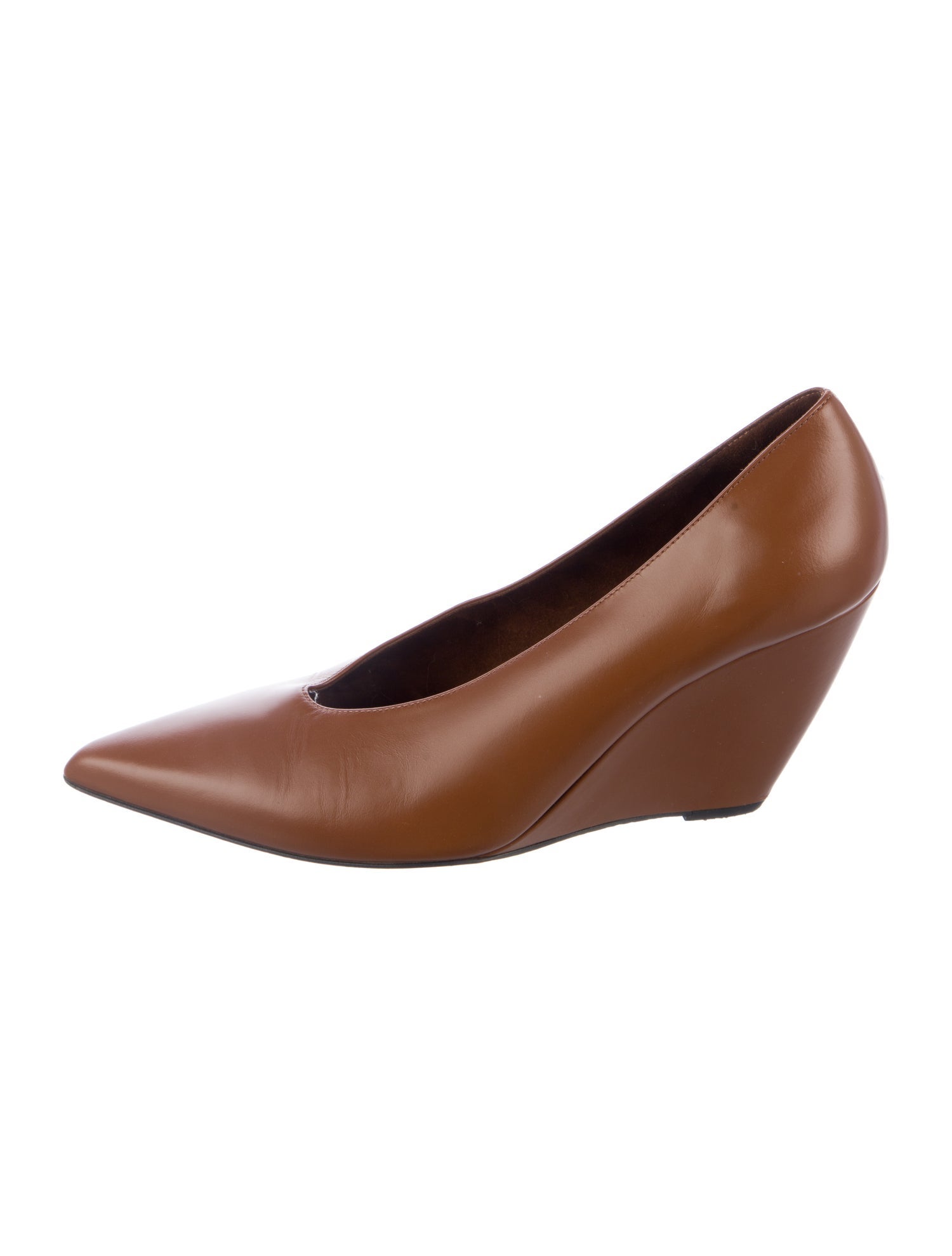 Loro Piana Viola Leather Pumps