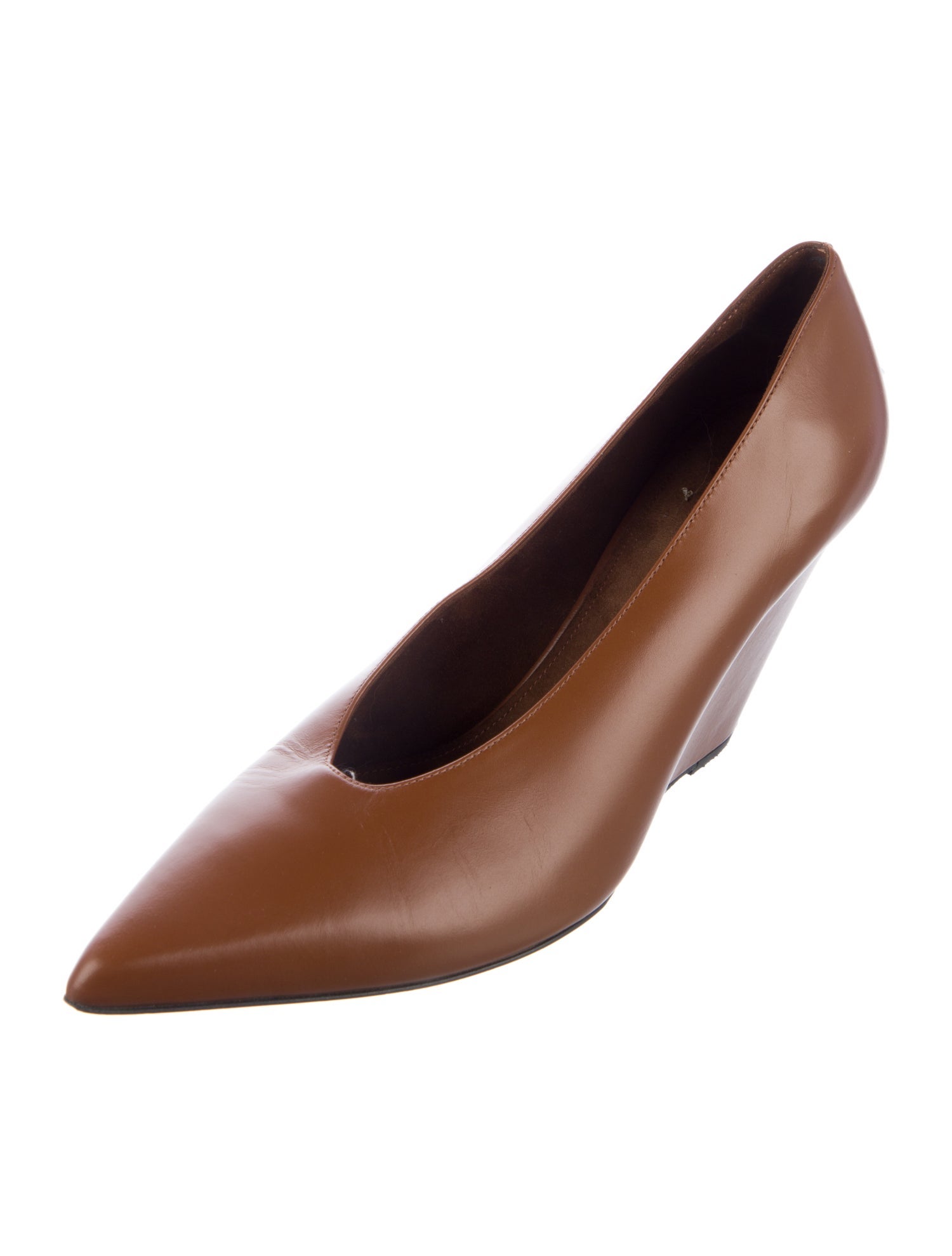 Loro Piana Viola Leather Pumps