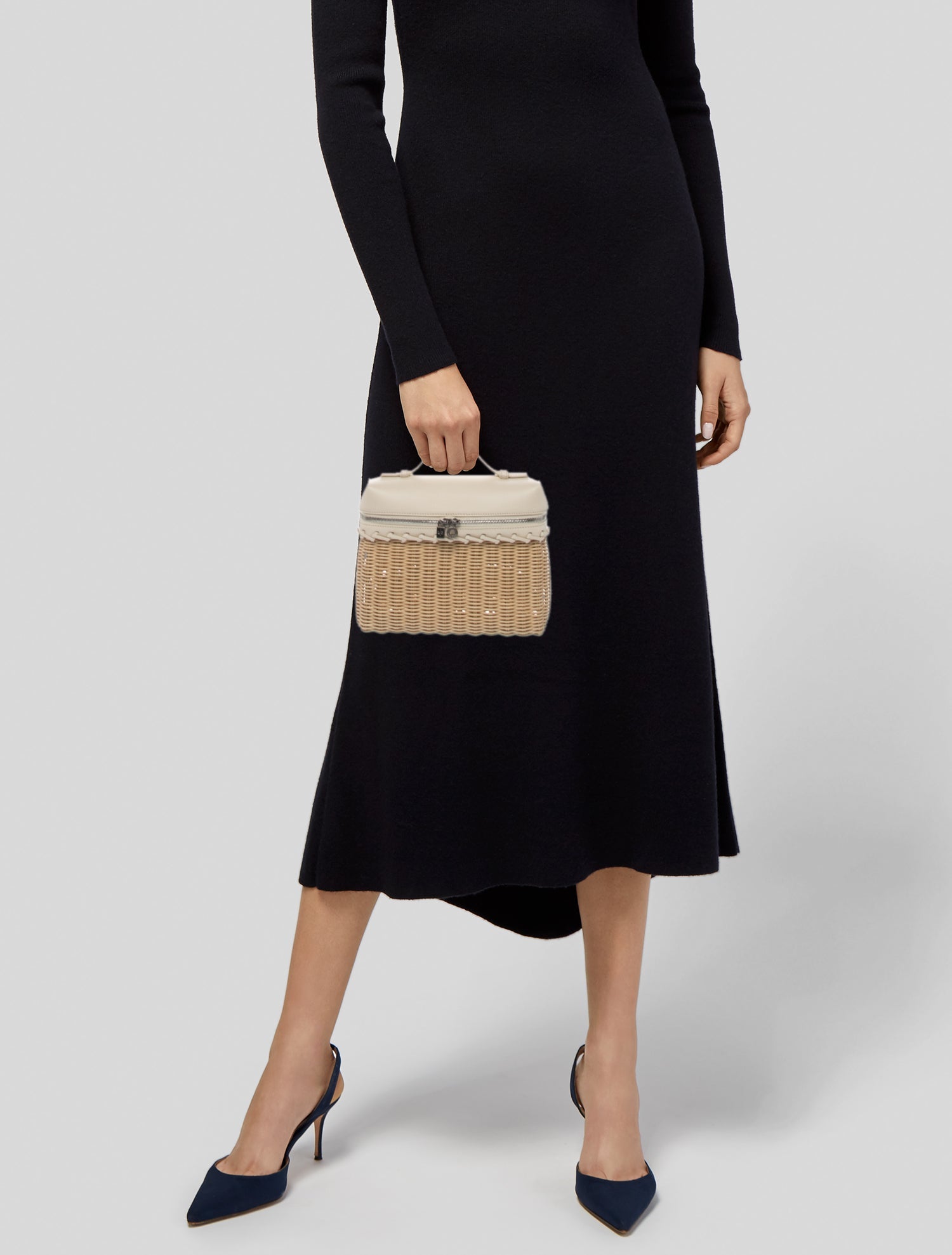 Loro Piana Raffia North South Extra Pocket L19