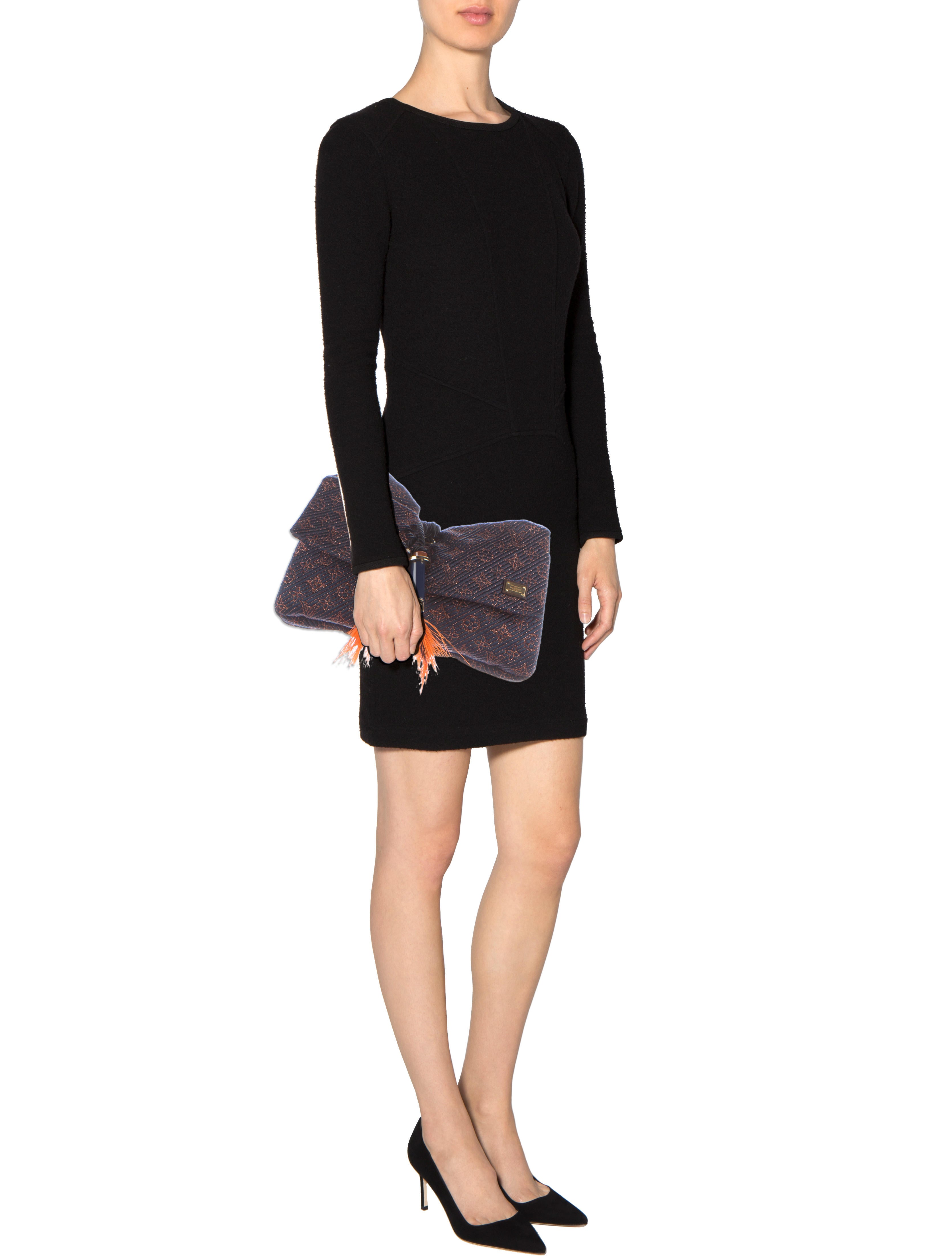 louis vuitton african queen clutch