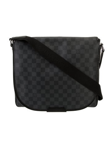 Louis Vuitton Messenger Bags Damier Graphite Daniel MM
