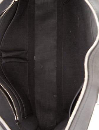 Louis Vuitton Taiga Leather Porte-Documents