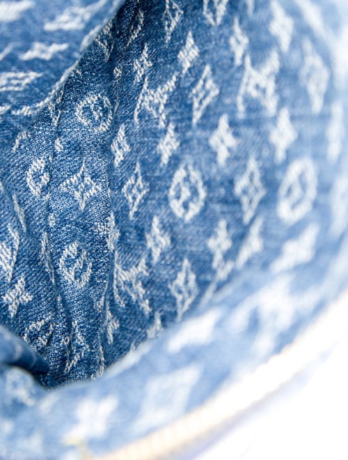 Louis Vuitton LV Monogram Fairfax Pochette 2024