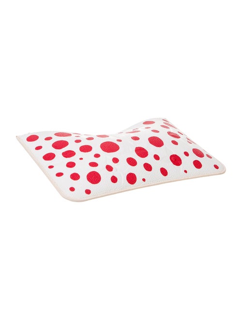 Louis Vuitton Empreinte Leather Neverfull Pouch 2023