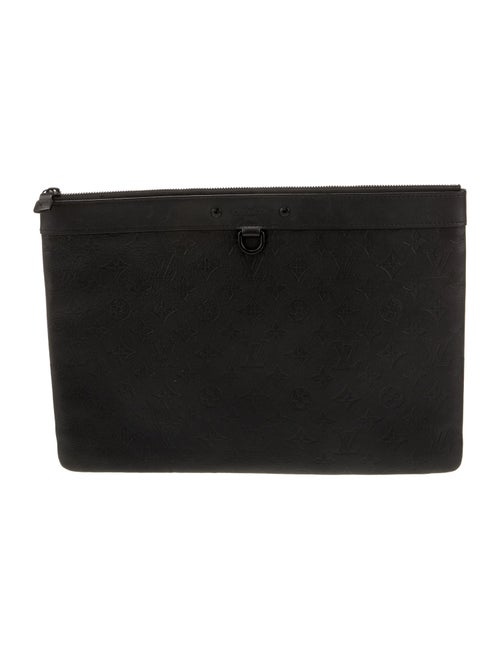 Louis Vuitton Leather Shadow Discovery Pochette GM