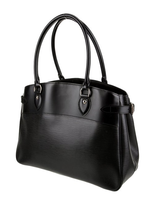 Louis Vuitton Epi Leather Passy PM