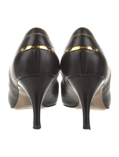 Louis Vuitton Leather Studded Accents Pumps