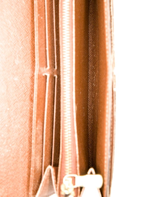 Louis Vuitton 2013 LV Monogram Wallet