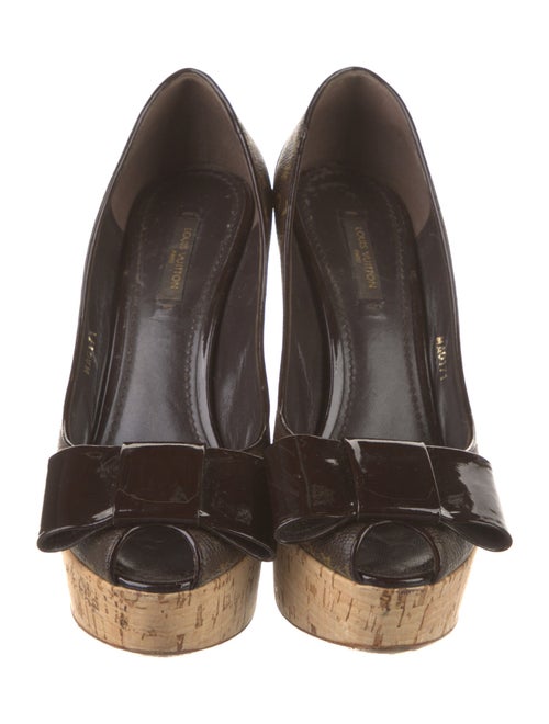 Louis Vuitton LV Monogram Bow Accents Pumps