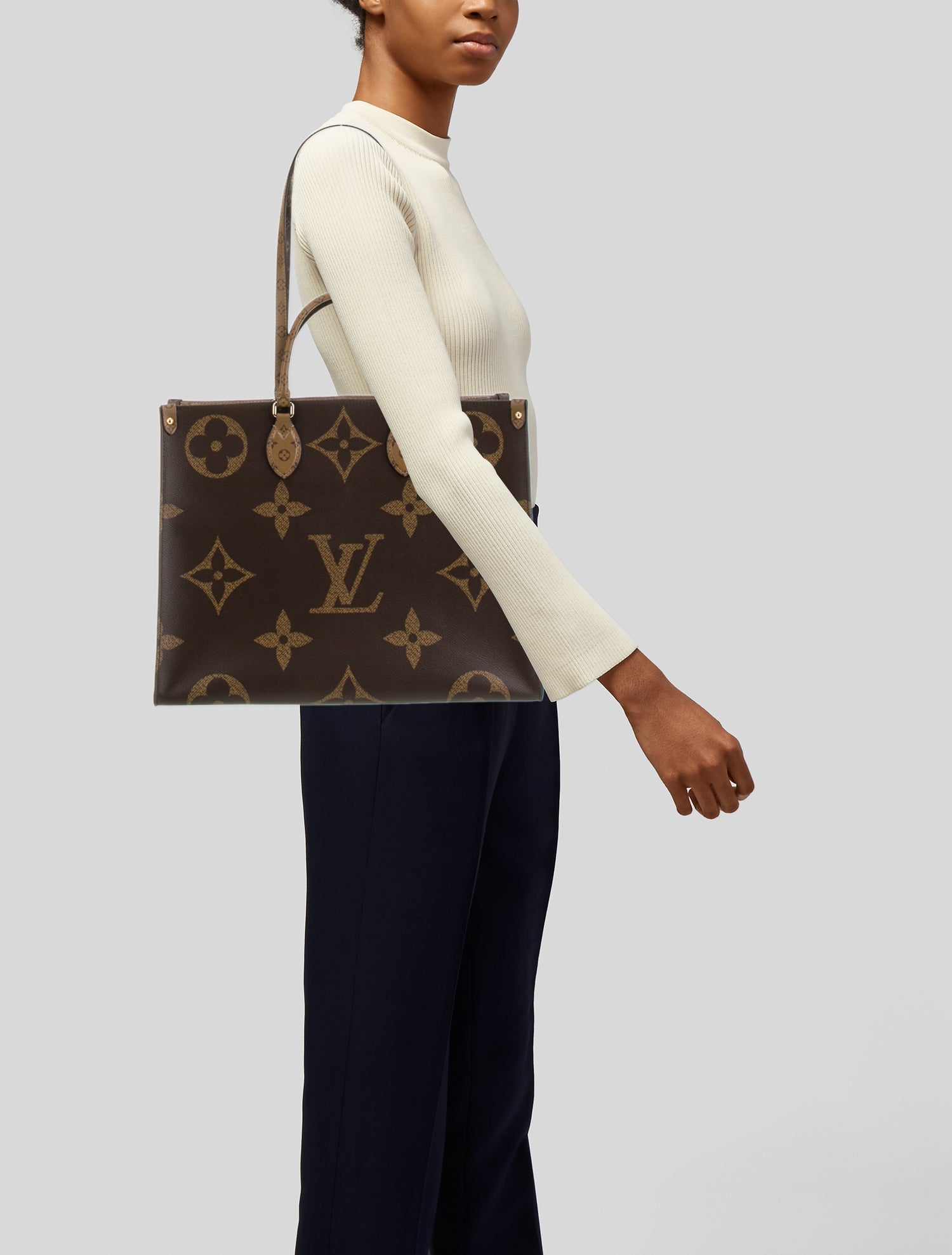 Louis Vuitton LV Monogram OnTheGo GM