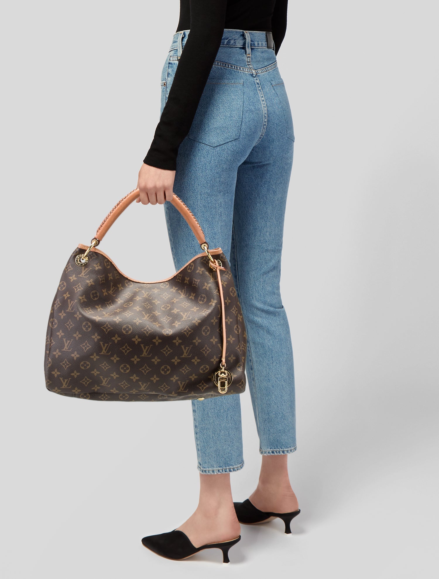 Louis Vuitton LV Monogram Artsy MM