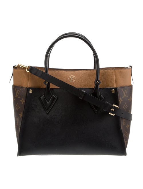 Louis Vuitton Coated Canvas On My Side MM